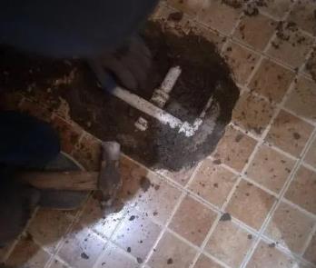 五莲卫生间漏水维修公司为您分享下卫生间渗水如何处理及注意事项